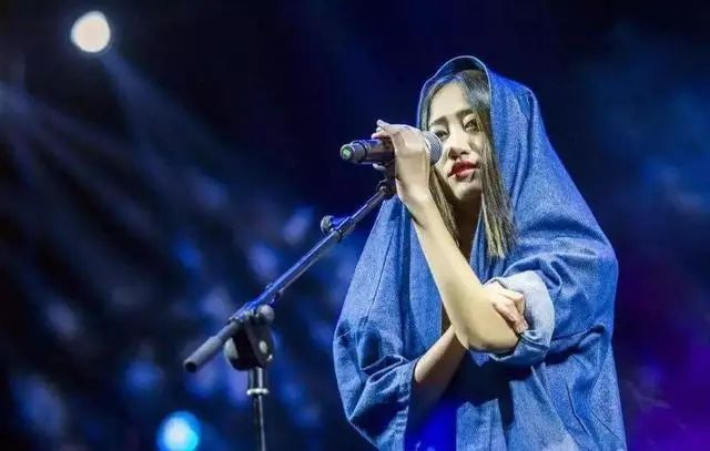 适合人生的10首歌,最值得一个人静静听的歌