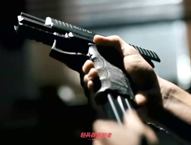 德国战术电影看过吗?《孤胆保镖》硬汉大叔和少女的枪械盛宴「电影*器武**解析」