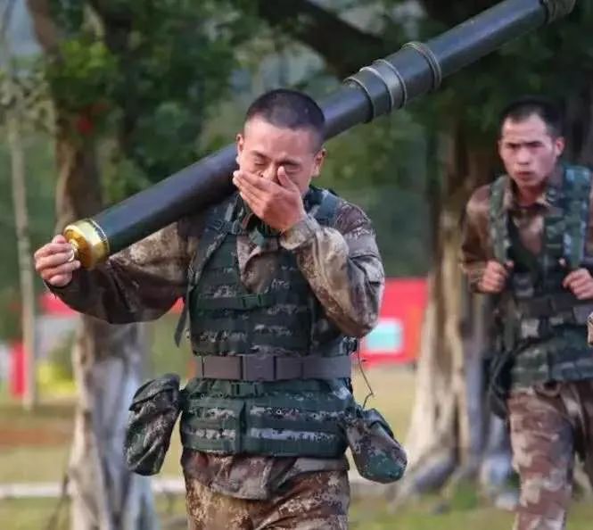 细数兵哥八大“坏毛病”