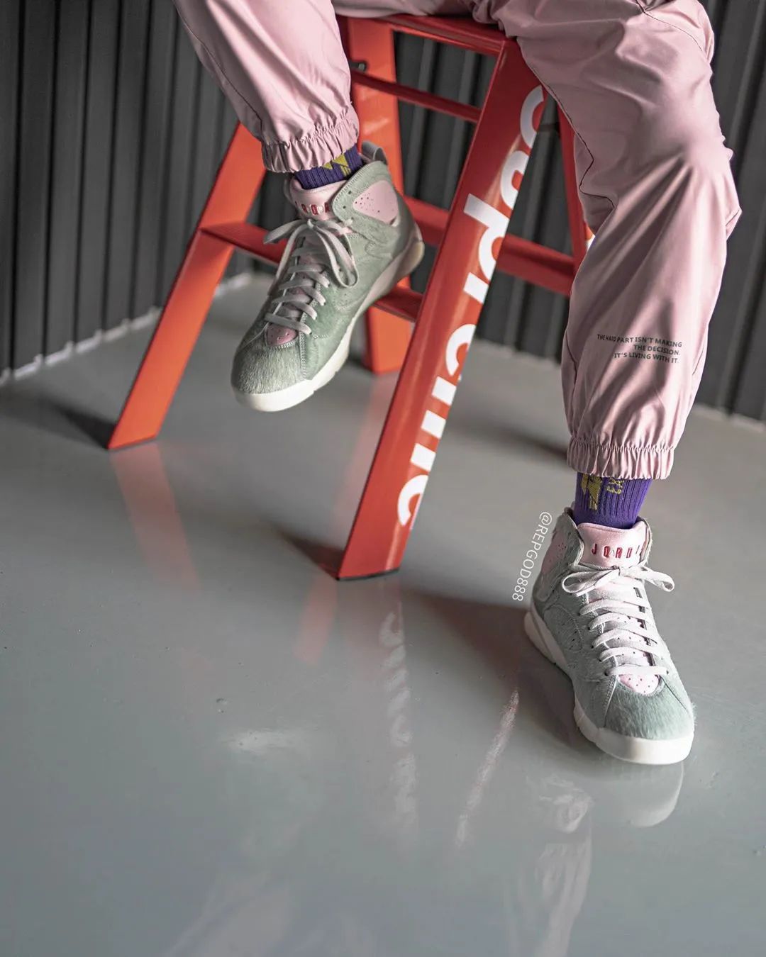 兔八哥aj7值得买吗,兔八哥aj7正品细节图