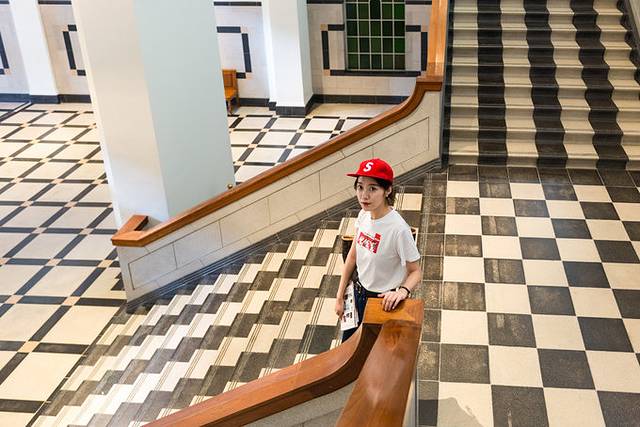 小狮妹骑摩托车,小狮妹最新视频