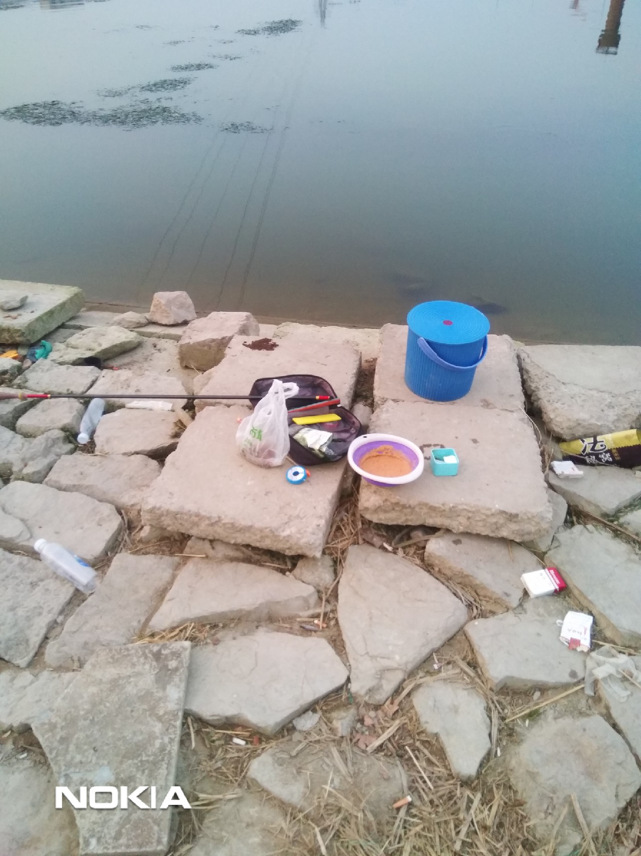 浅析立足现有装备解决抛竿支撑问题