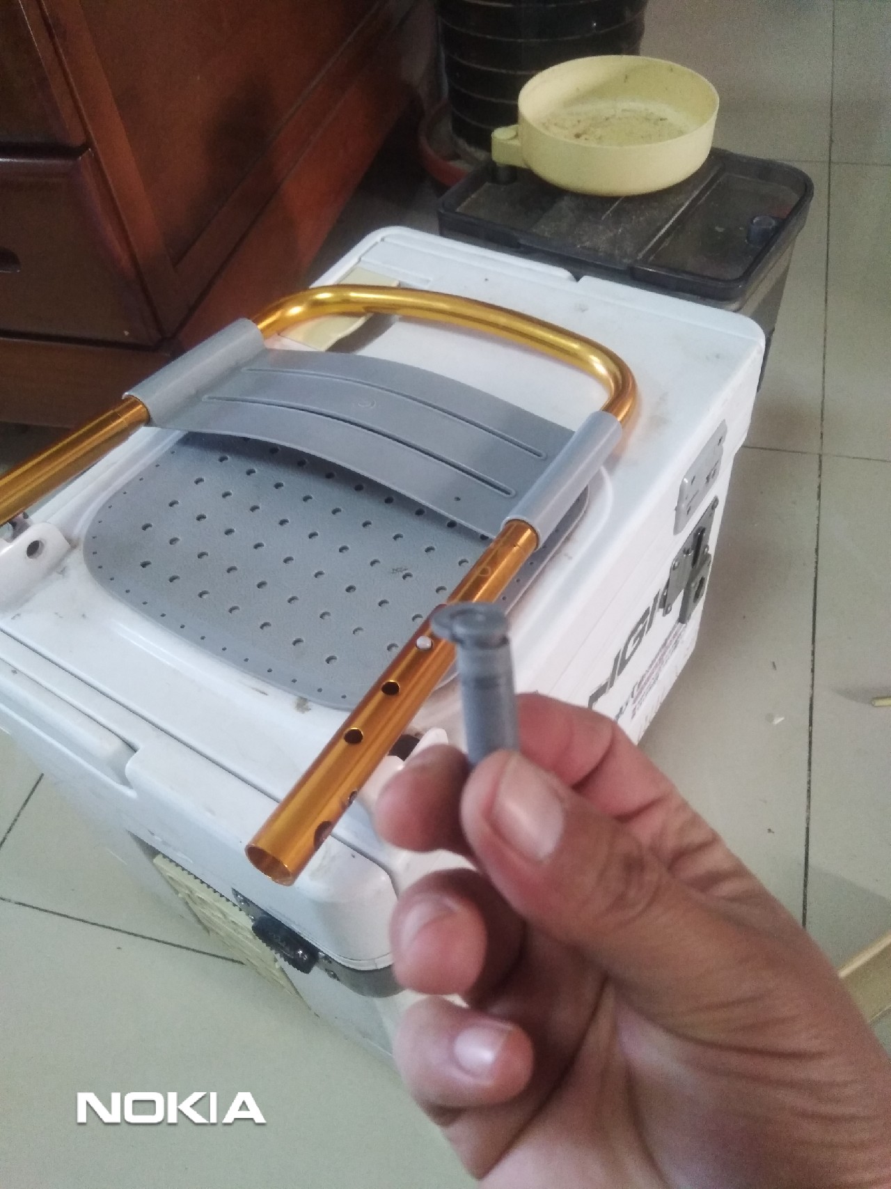 浅析立足现有装备解决抛竿支撑问题