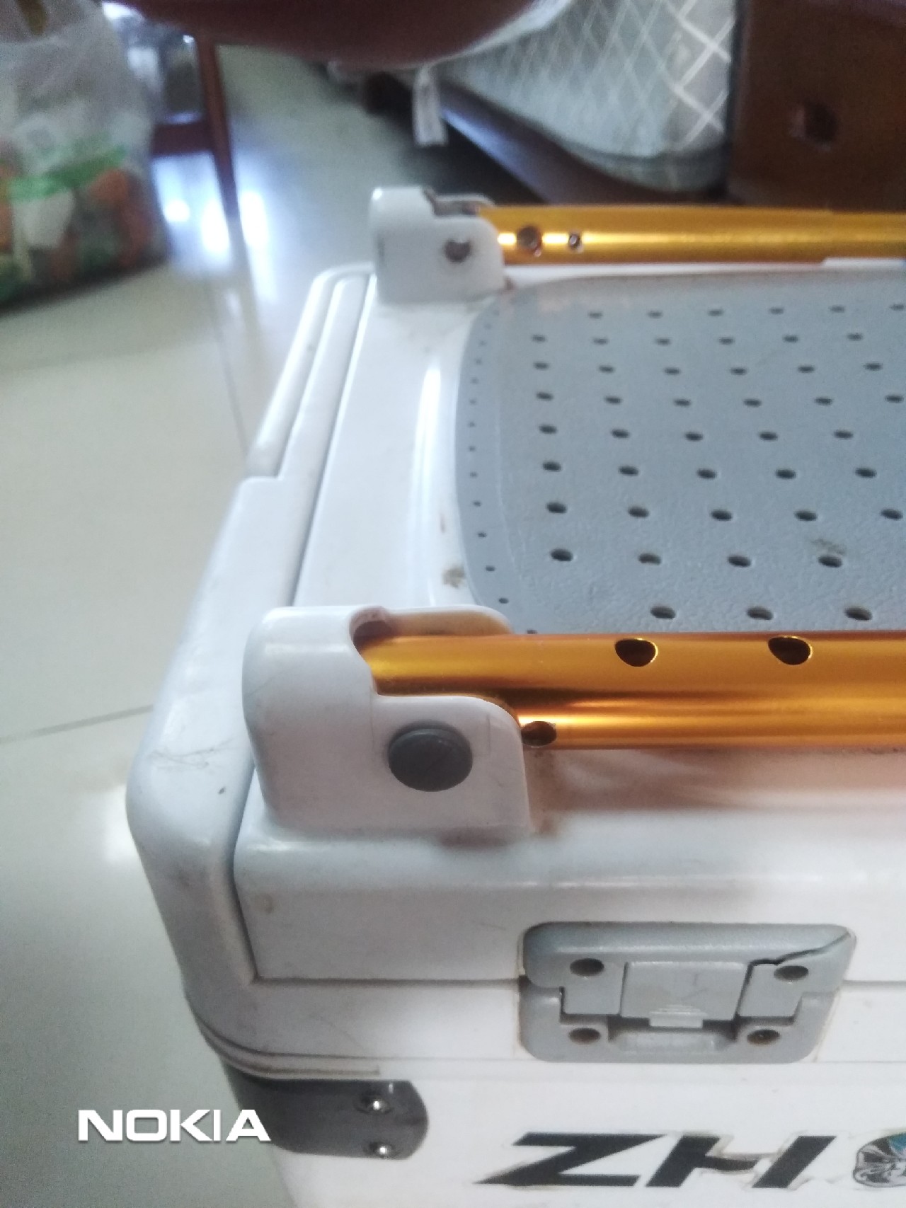 浅析立足现有装备解决抛竿支撑问题