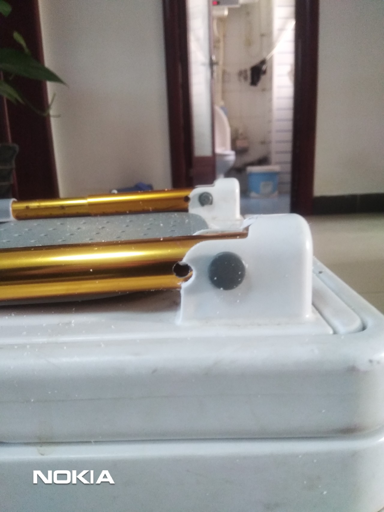 浅析立足现有装备解决抛竿支撑问题