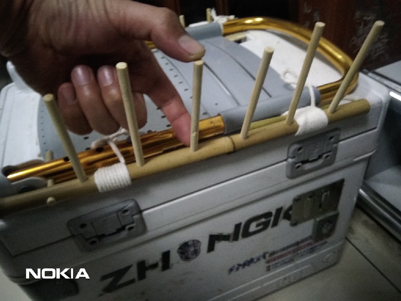 浅析立足现有装备解决抛竿支撑问题