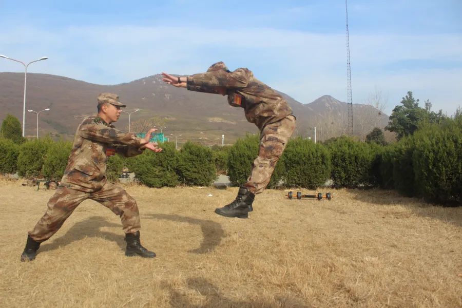 新兵战斗迷彩,新兵连的迷彩记