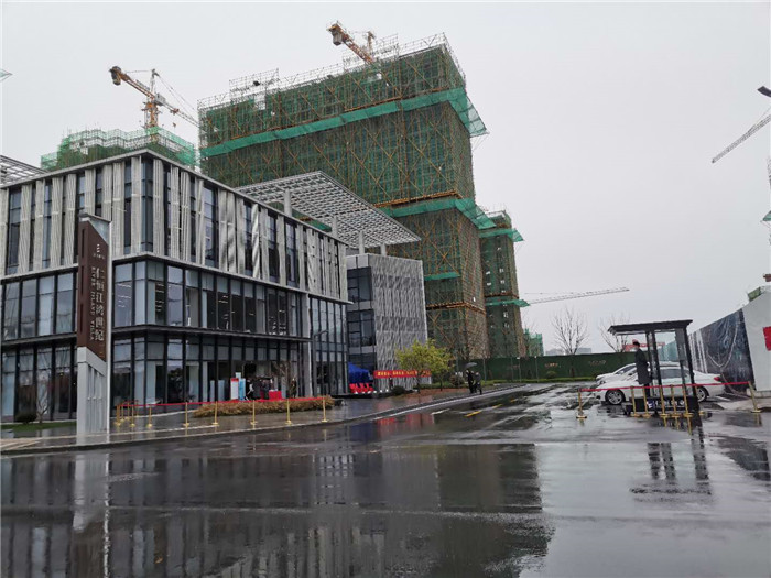 鐩村嚮骞垮窞澧炲煄浜斾竴妤煎競,鐩村嚮鍗椾含妤煎競