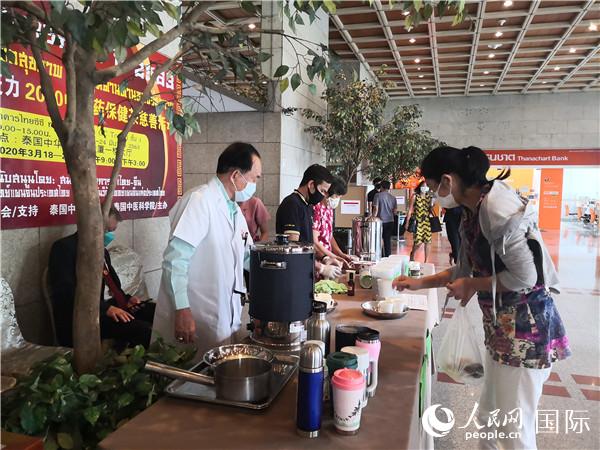 援助泰国的新冠肺炎疫苗,中医药在新冠肺炎疫情防治的作用