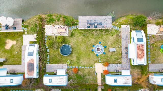 海洪宁静,海洪宁静海涛宁谧什么意思