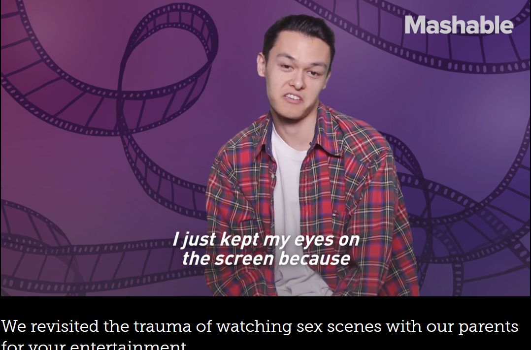 和父母在家看电影,和父母看电视看到开车的你