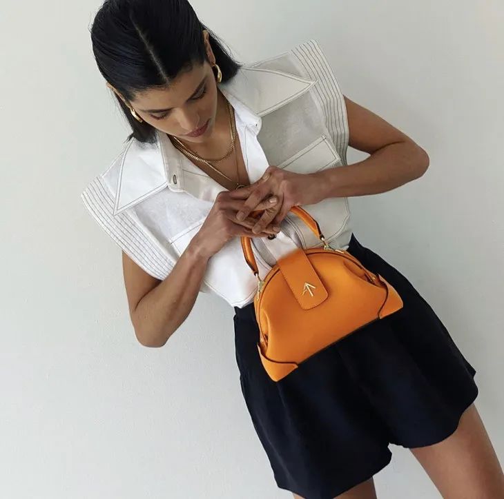 不能错过近年来大火的方头鞋,bv方头鞋推荐