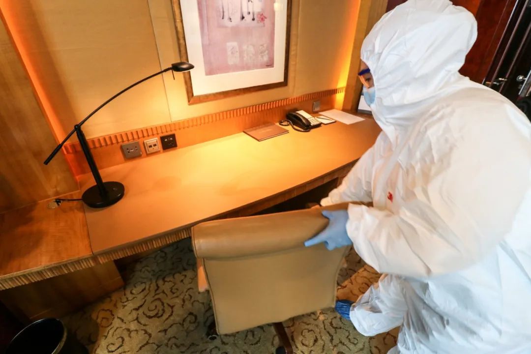 背后的心酸和努力你是看不到的,去香格里拉的忠告