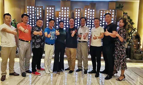 与红酒结缘的精彩人生——记河南桂香阁贸易有限公司董事长王桂香