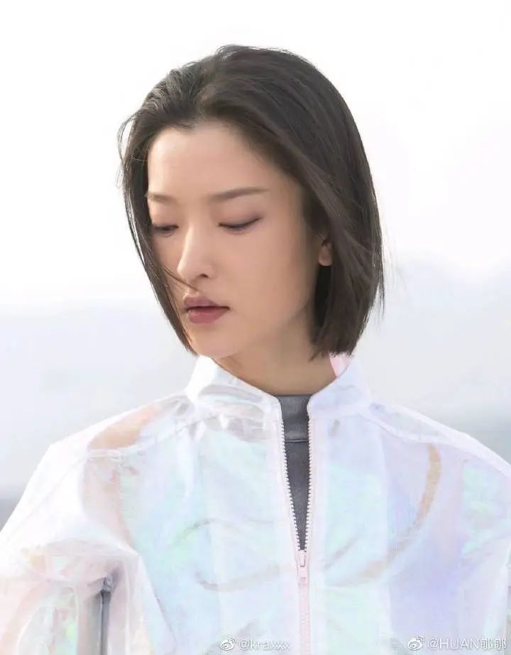 短发胖女孩穿衣搭配,短发穿衣搭配女冬季