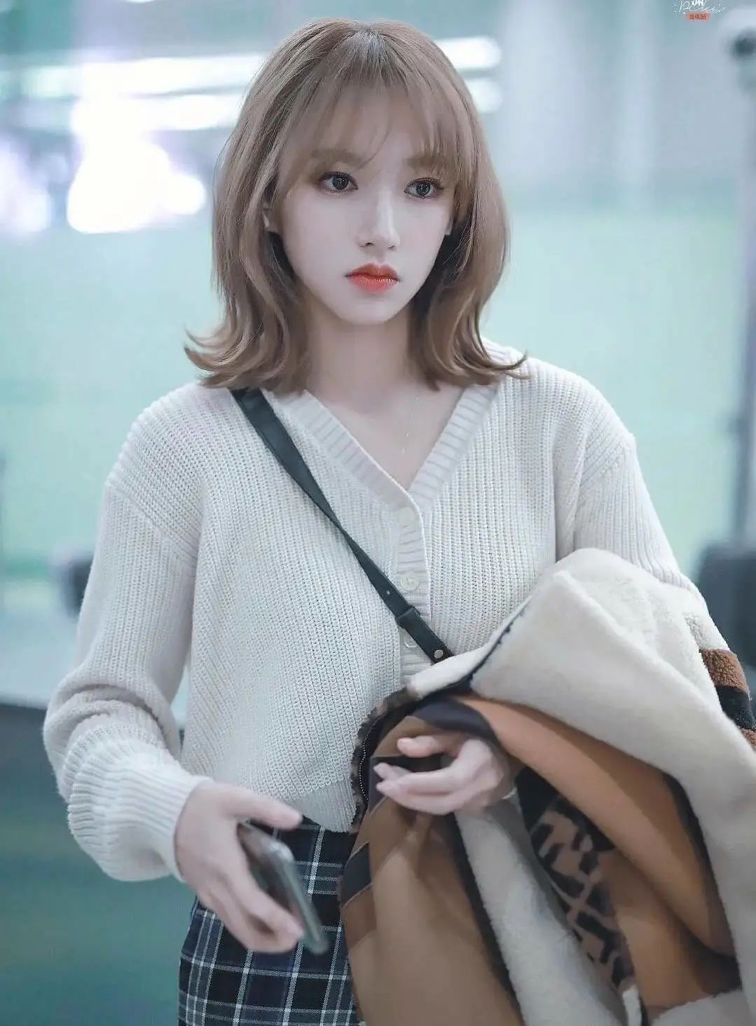 短发胖女孩穿衣搭配,短发穿衣搭配女冬季