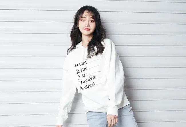 易烊千玺同款闪电帆布鞋,终于买到易烊千玺同款鞋