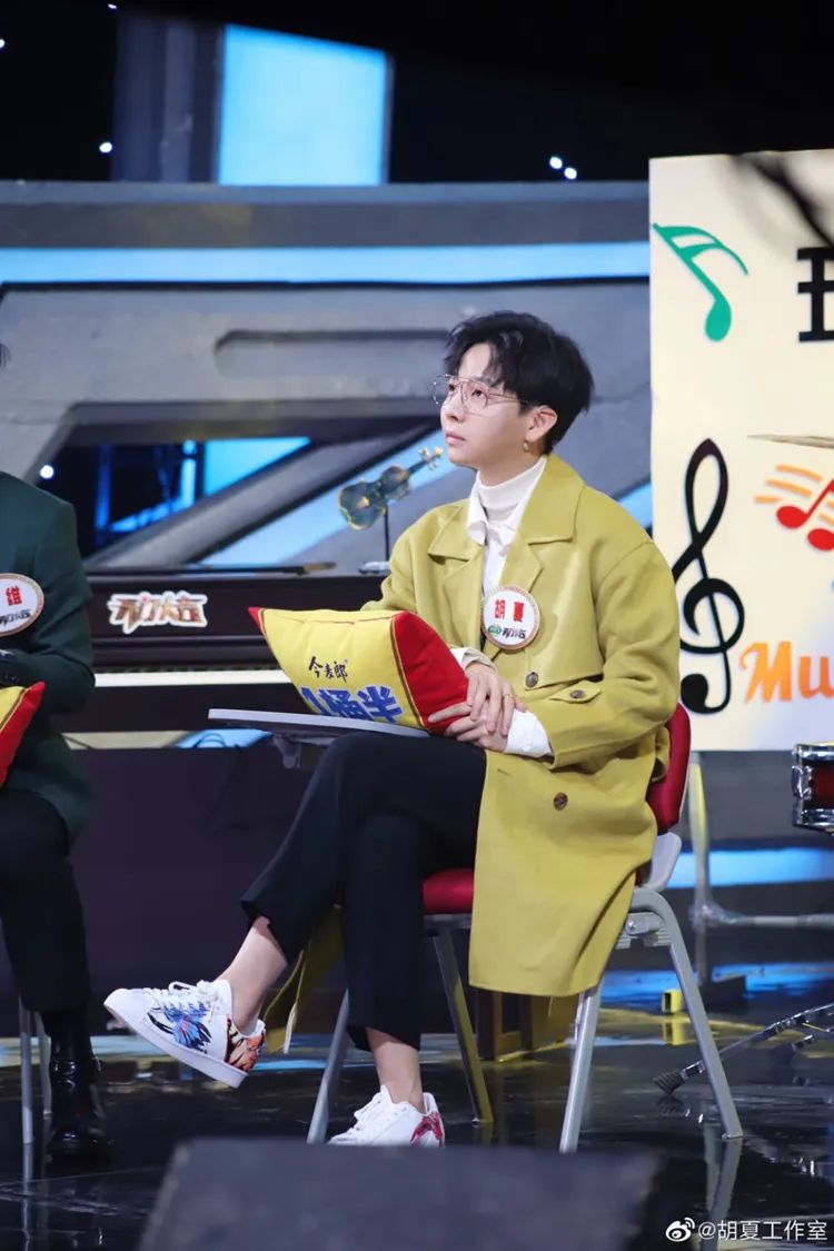 易烊千玺同款闪电帆布鞋,终于买到易烊千玺同款鞋