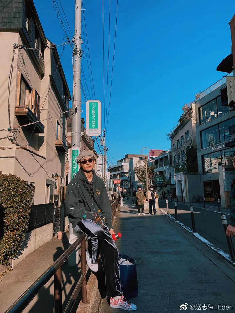 易烊千玺同款闪电帆布鞋,终于买到易烊千玺同款鞋