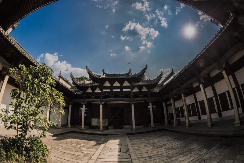 绩溪龙川免票攻略,龙川绩溪景区晚上门票