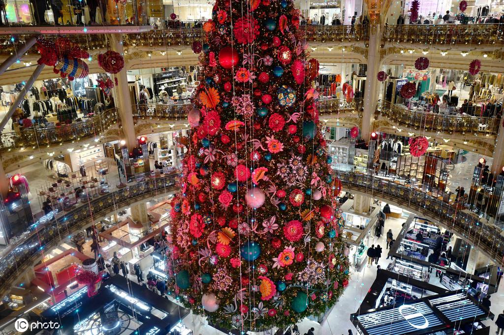 gucci哭泣的小鬼,gucci哭泣的小女孩