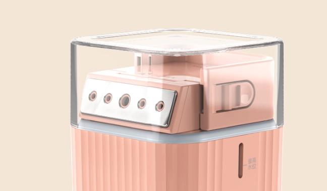 换季衣服皱巴怎么办？可以折叠的手持挂烫机1分钟熨平旧衣，一机两用，连除螨仪都省了