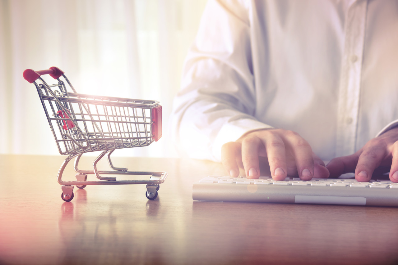 “我是老师,疫情期间的主业是微商”