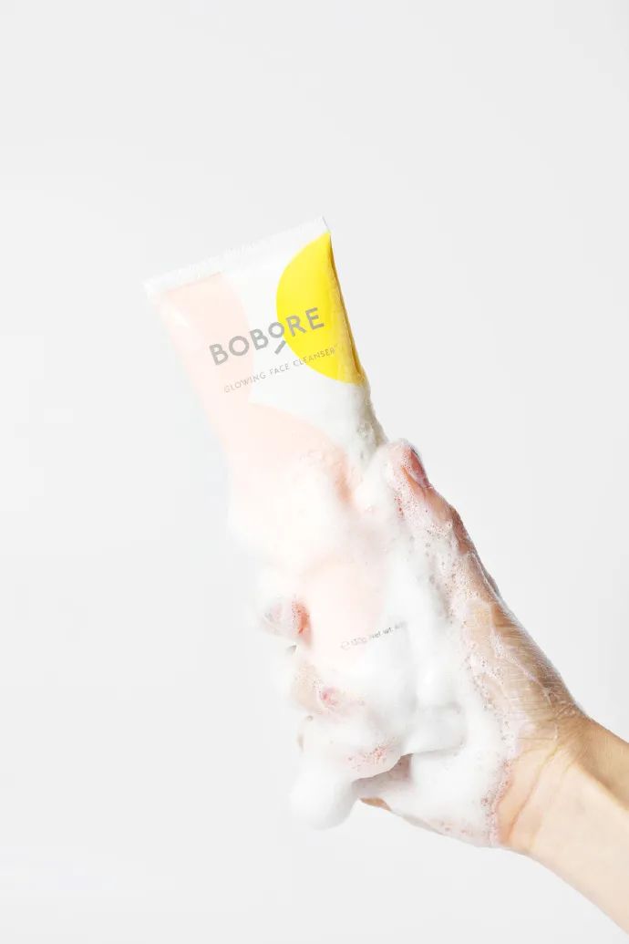 为什么戴上口罩会闷痘,为什么戴口罩就长痘