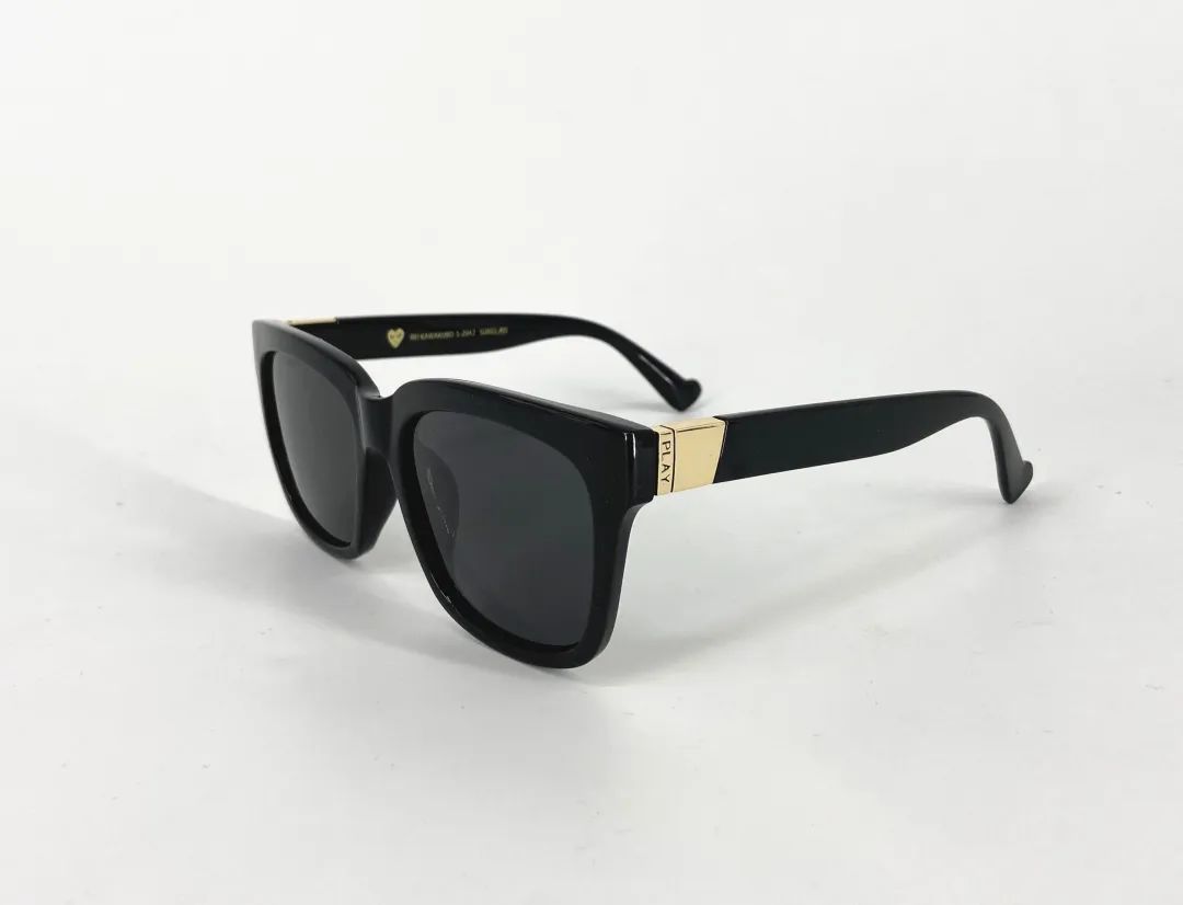 除了线上放风筝拿奖品这件大事，明天10:00交广网带货明星即将诞生……