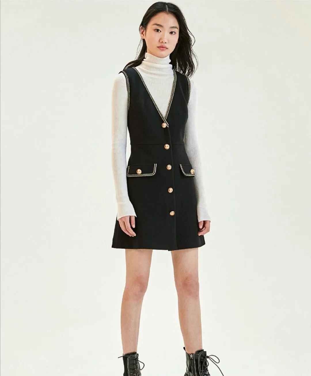 除了线上放风筝拿奖品这件大事，明天10:00交广网带货明星即将诞生……