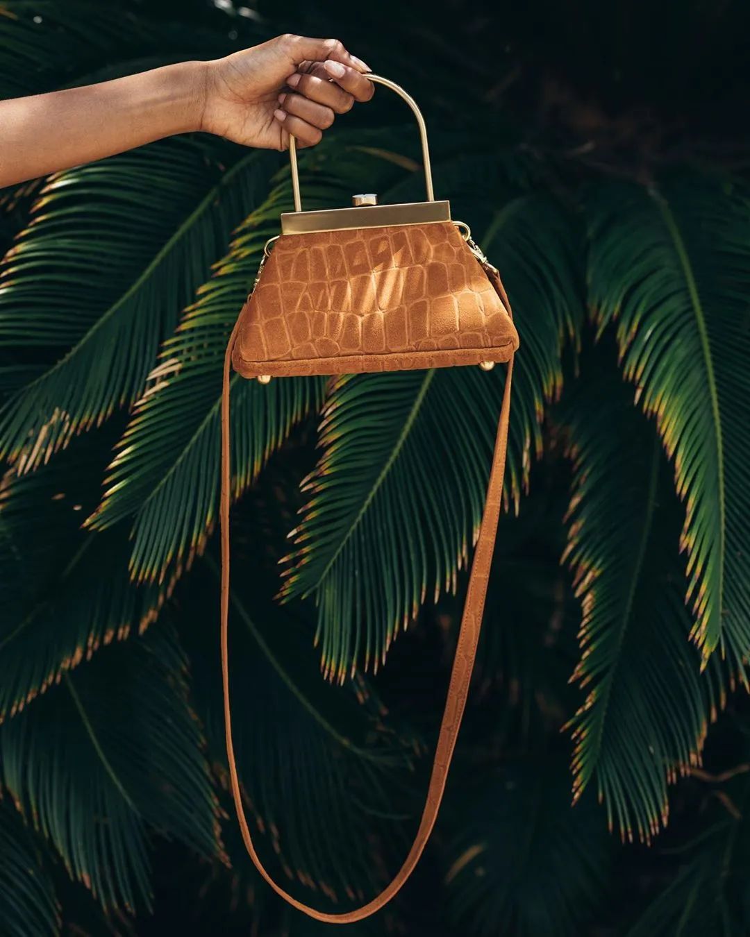 一年四季都可以背的包包性价比高,这9款包包每次背都被人说很好看