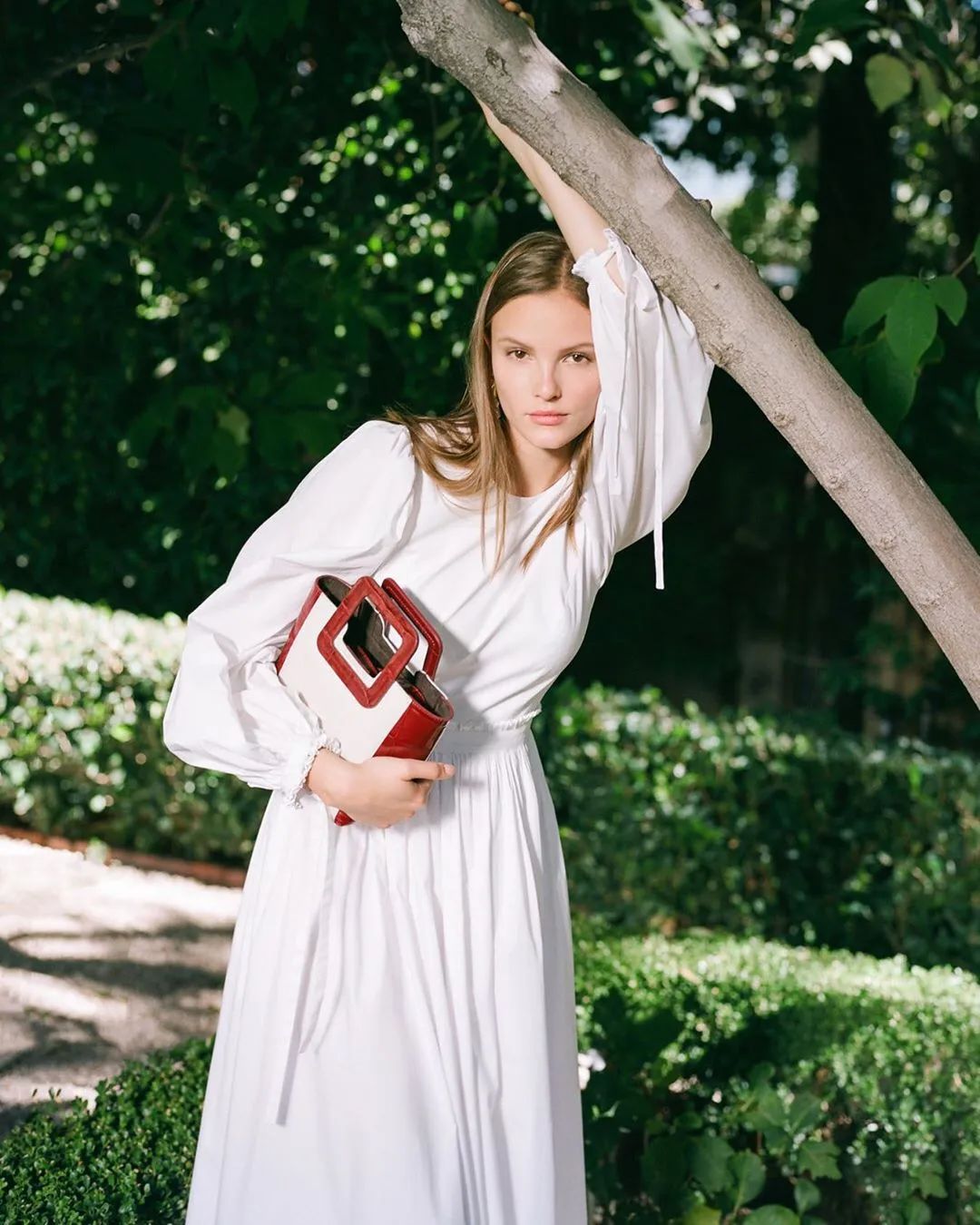 一年四季都可以背的包包性价比高,这9款包包每次背都被人说很好看