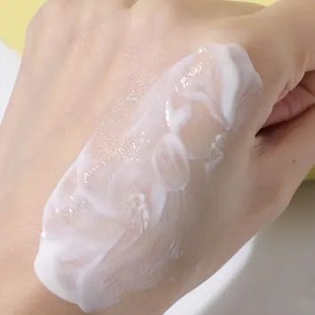 安耐晒防晒霜网红测评,安热沙网红防晒霜