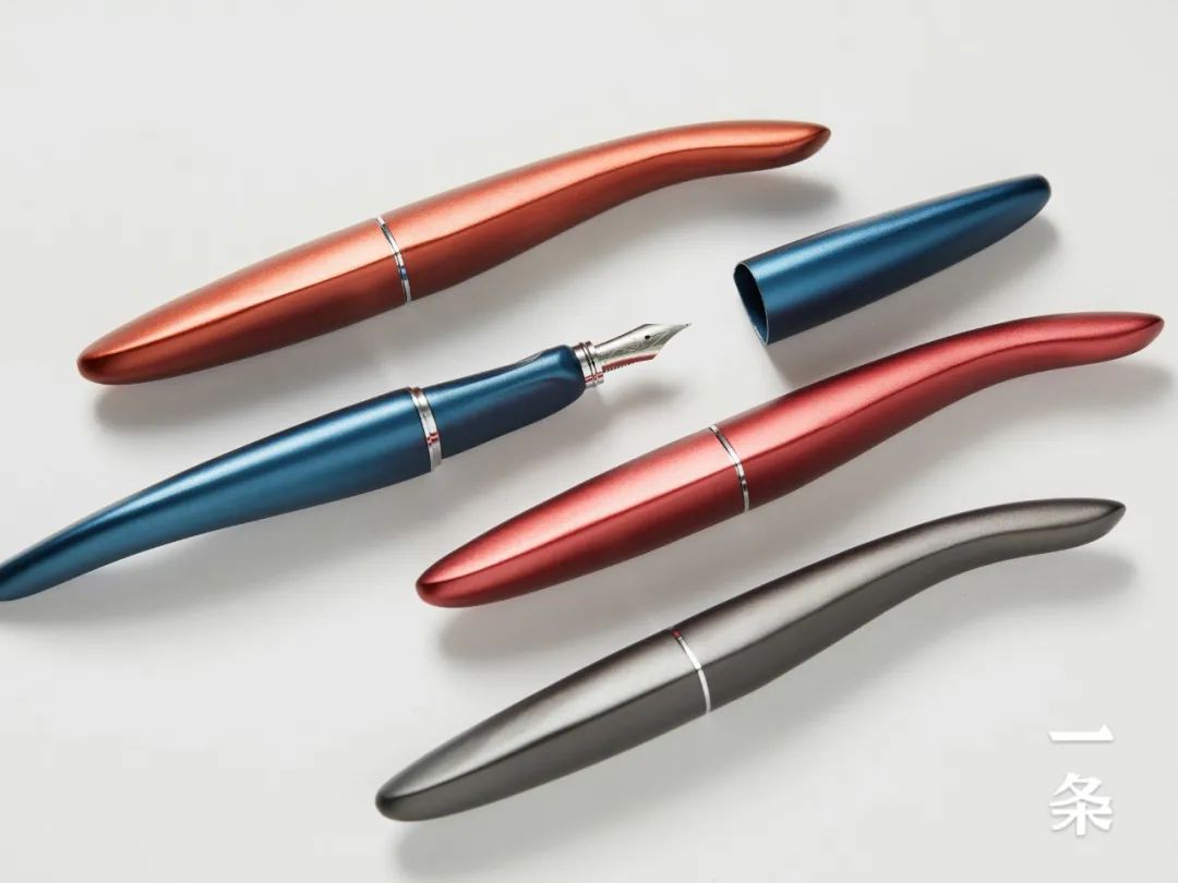 钢笔在多久就发明了,钢笔怎么发明的呢