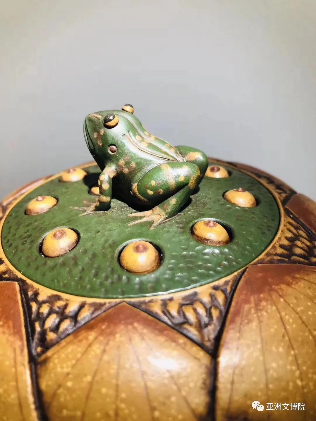 亚博：宅家，江湖、江湖！佳士得1536万的玉龙被鉴评为赝品？