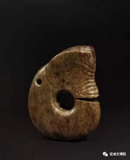 亚博：宅家，江湖、江湖！佳士得1536万的玉龙被鉴评为赝品？