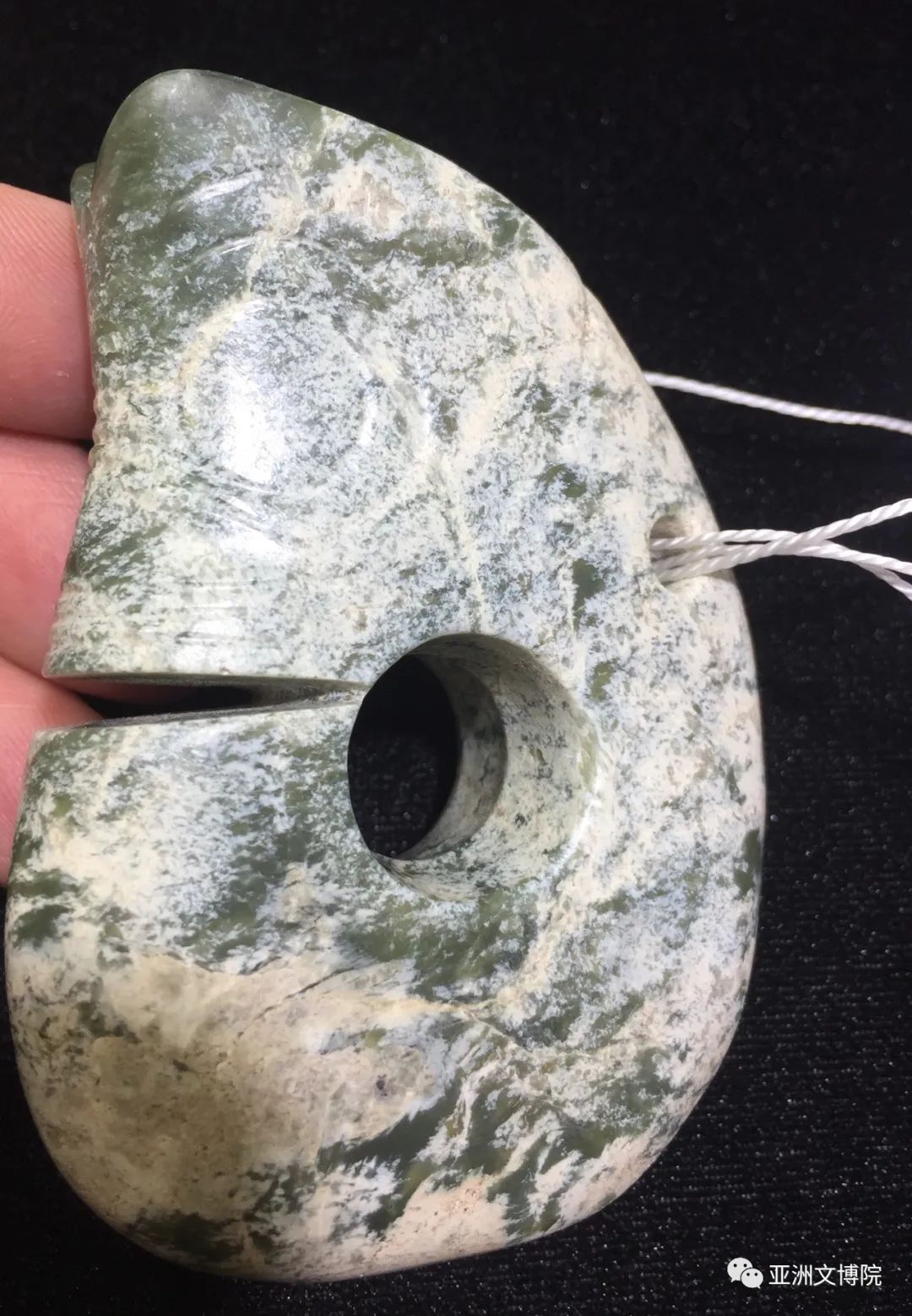 亚博：宅家，江湖、江湖！佳士得1536万的玉龙被鉴评为赝品？