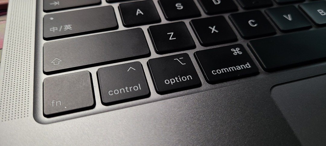 我为什么要买es,使用了几年的macbookair