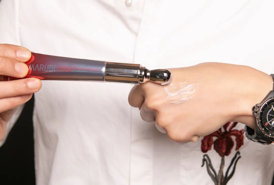 所有使眼睛变大的方法,让眼睛变大方法