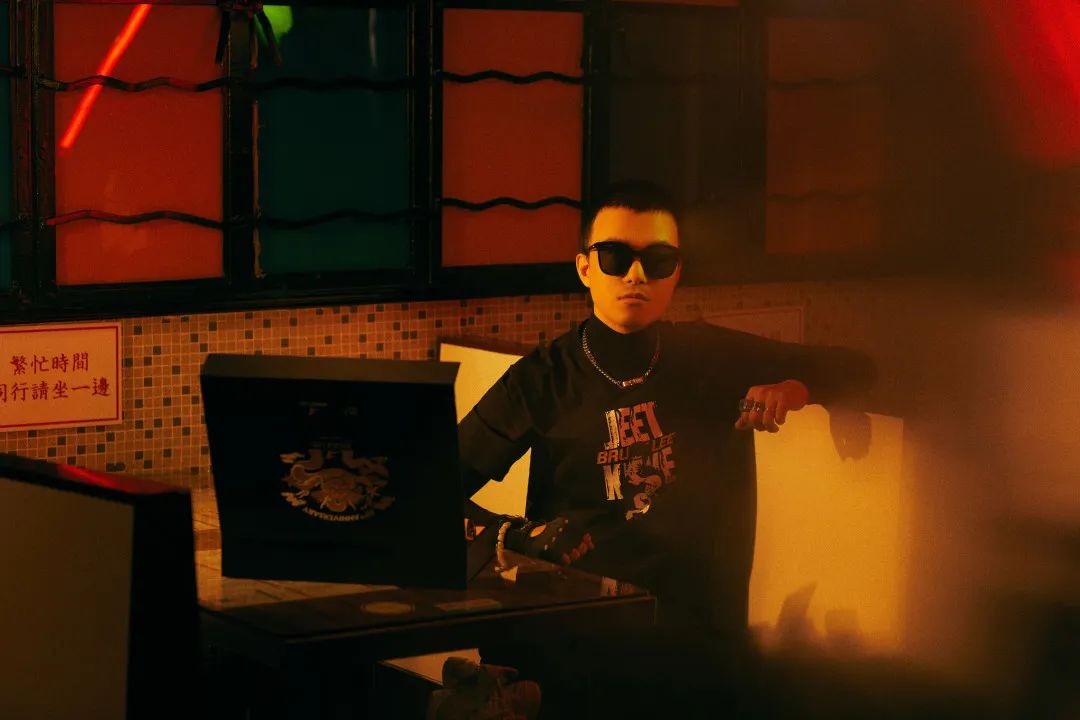 李小龙：中国人不是病夫