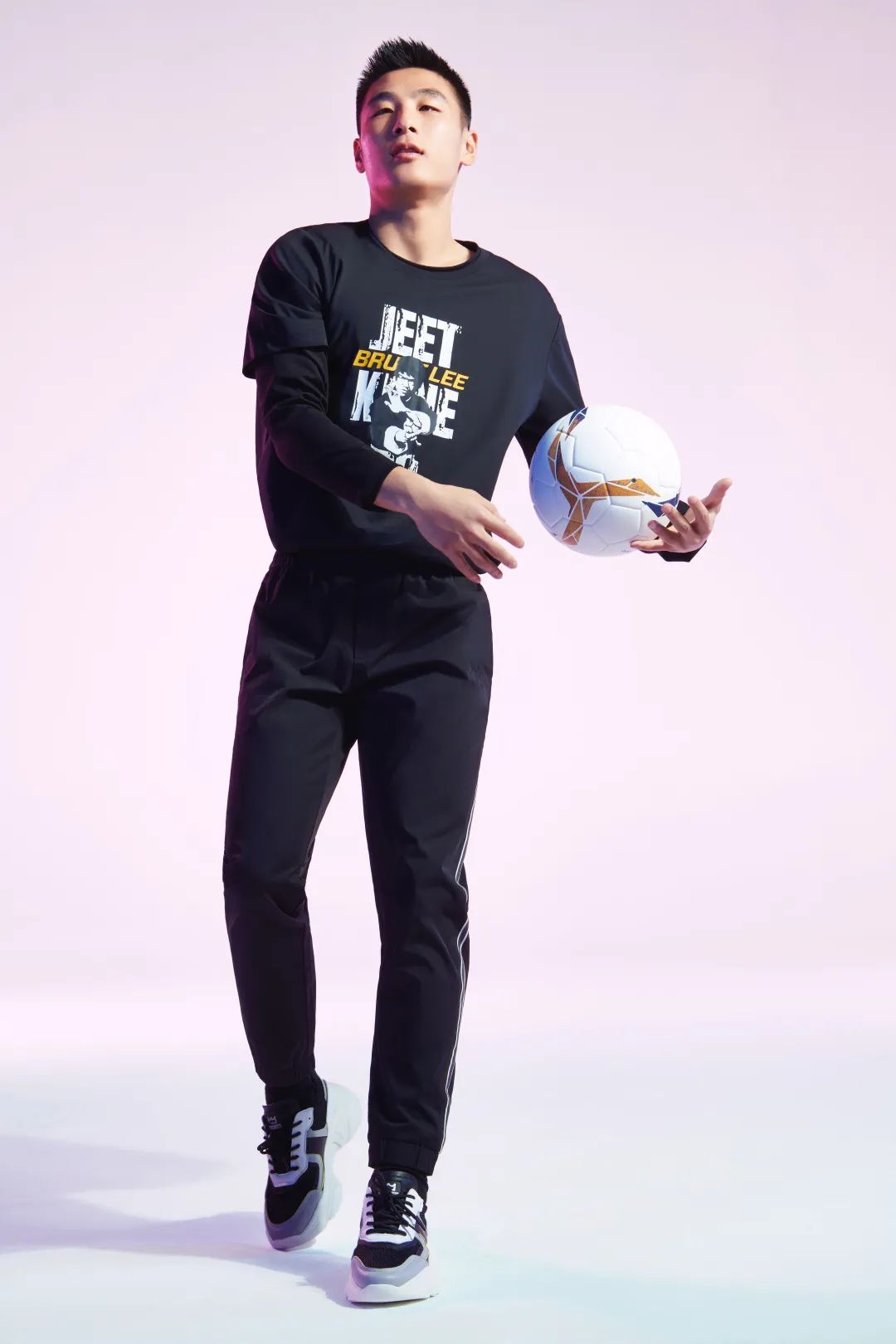 李小龙：中国人不是病夫