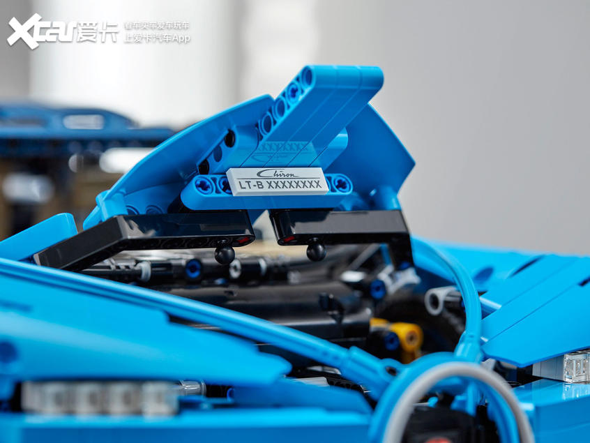 路虎卫士299,最新款的路虎卫士多少钱