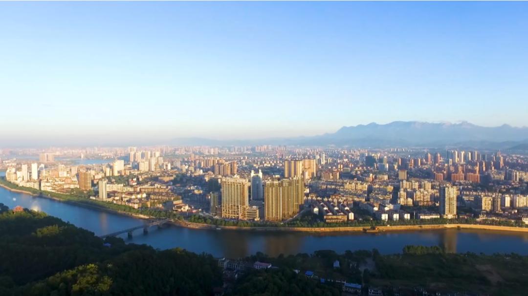 上饶被评为全国十大卫生文明城市,为大鄱阳点赞