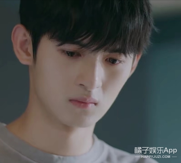 《冰糖》再现《香蜜》套路！10处剧情魔改虐观众，编剧脑子出走？