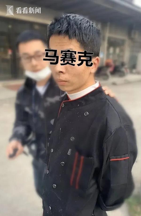 夜读丨被指性侵养女4年杰瑞集团高管回应：不存在养父女关系丨5岁女孩叉腰瞪眼吓退入室小偷