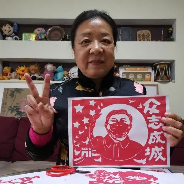 继续为抗疫贡献自己的一份力量,抗疫他们不缺席