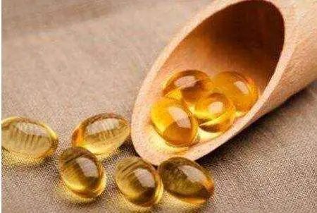 拒绝皮肤干裂带来的尴尬,唇部保养tips教程