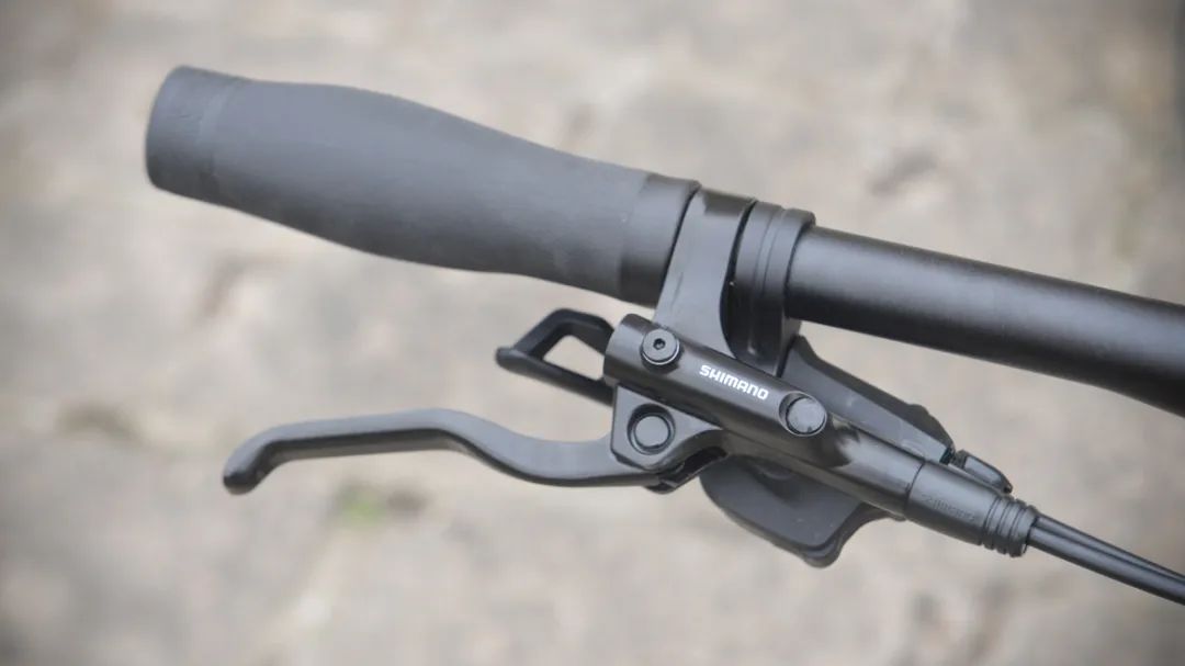 美骑测评风镜头盔,美骑评测复古通勤车