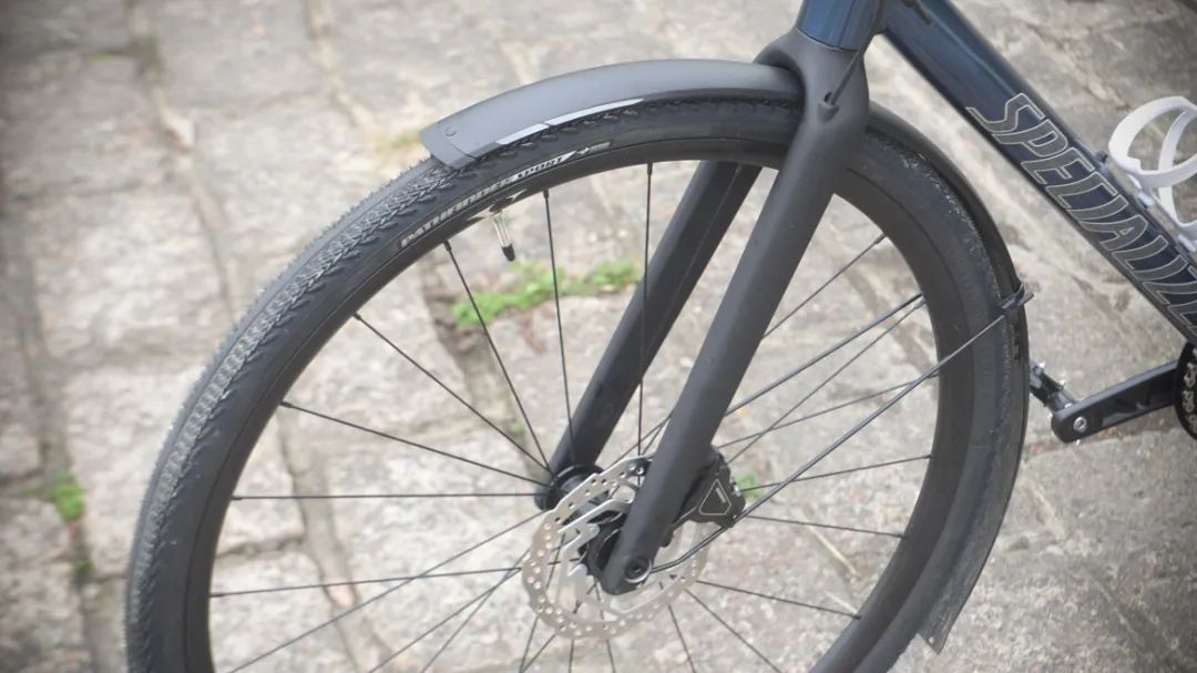 美骑测评风镜头盔,美骑评测复古通勤车