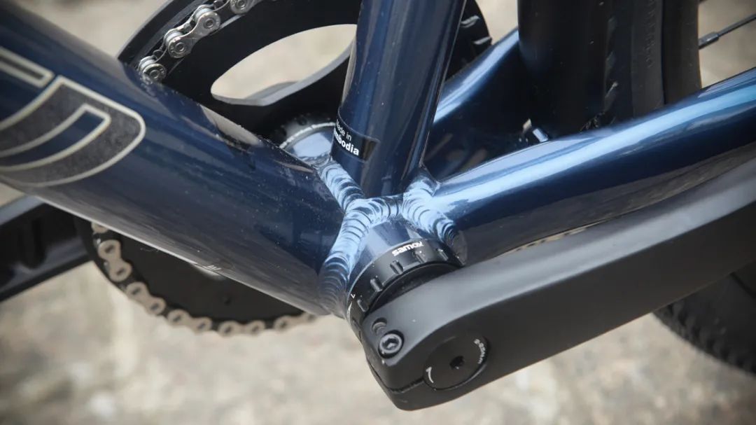 美骑测评风镜头盔,美骑评测复古通勤车